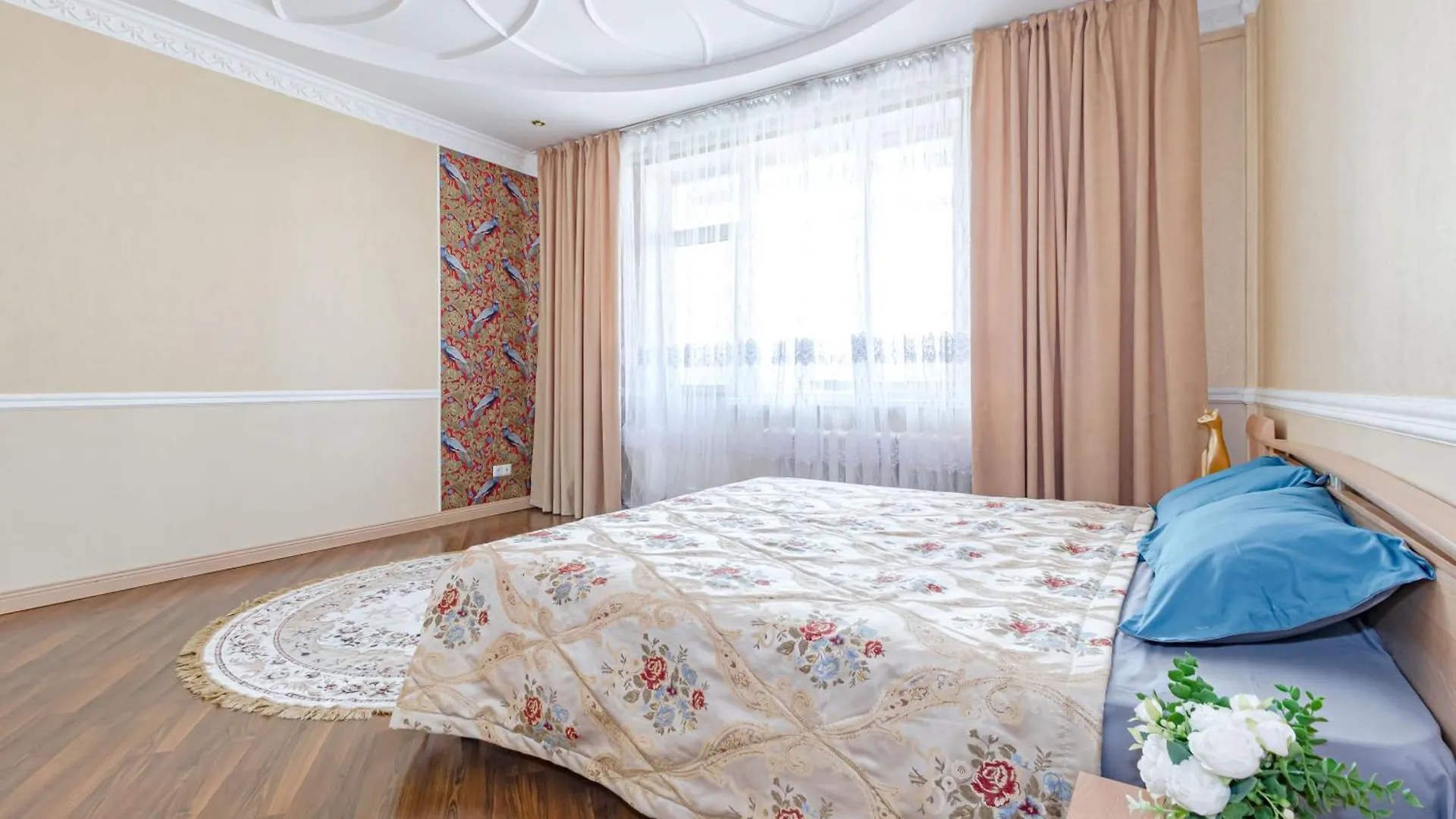 Просторная 4Х Комнатная Квартира Рядом С Байтереком Nur-Sultan  Apartment Nur-Sultan (Astana)